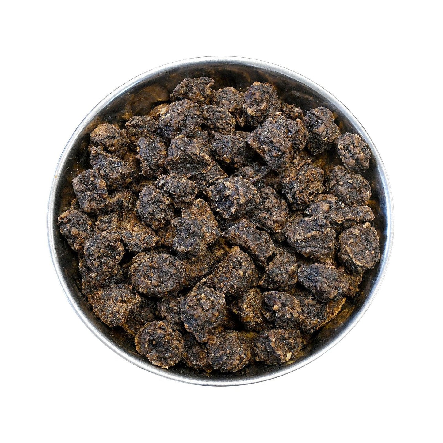 Hrană superpremium pentru câini cu vită, vedere de sus într-un bol – compoziție naturală bogată în proteine